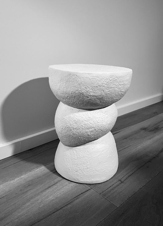 Pebble Tisch